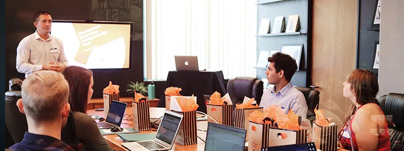 como-surgiu-universidade-corporativa