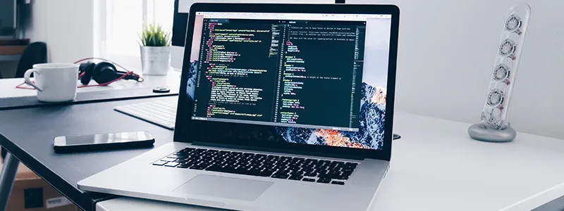Como hospedar um curso online? Dicas e aspectos para considerar antes de escolher a melhor plataforma