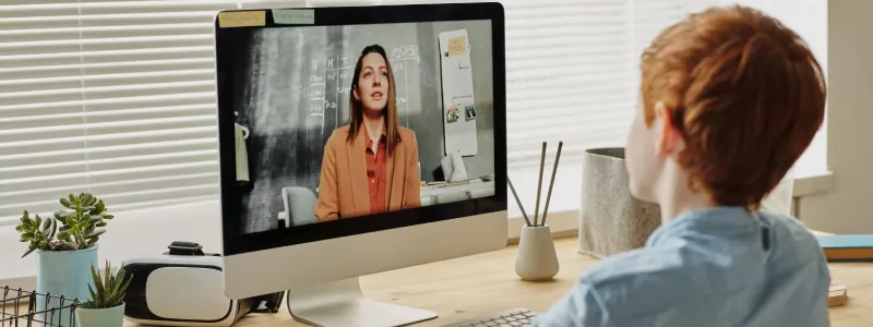 O que é um tutor EAD: entenda o que ele faz e sua importância