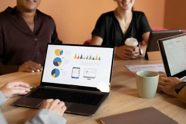 Plataforma EAD para empresas: Checklist para escolher em 2026